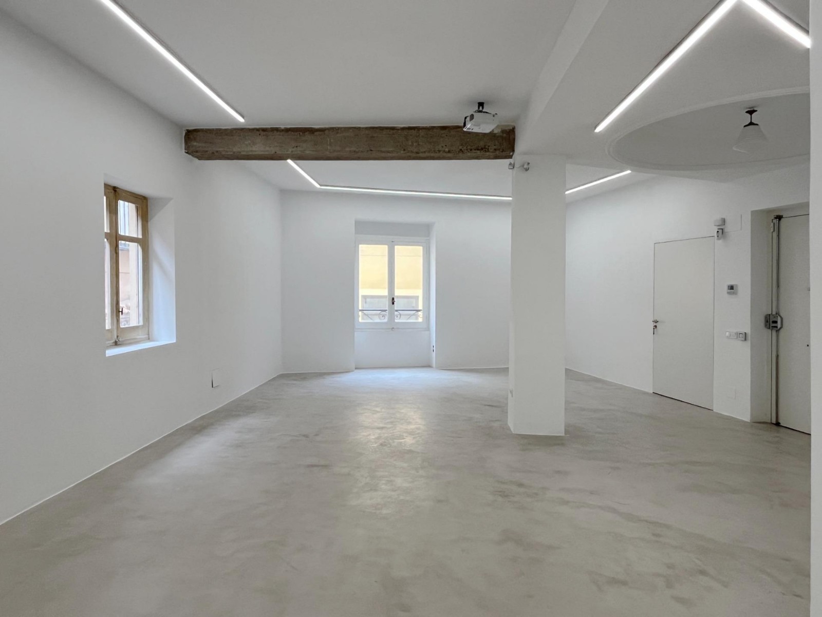 Apartament w Valencia, Hiszpania 4 sypialnie, 200 mkw. nr 133350