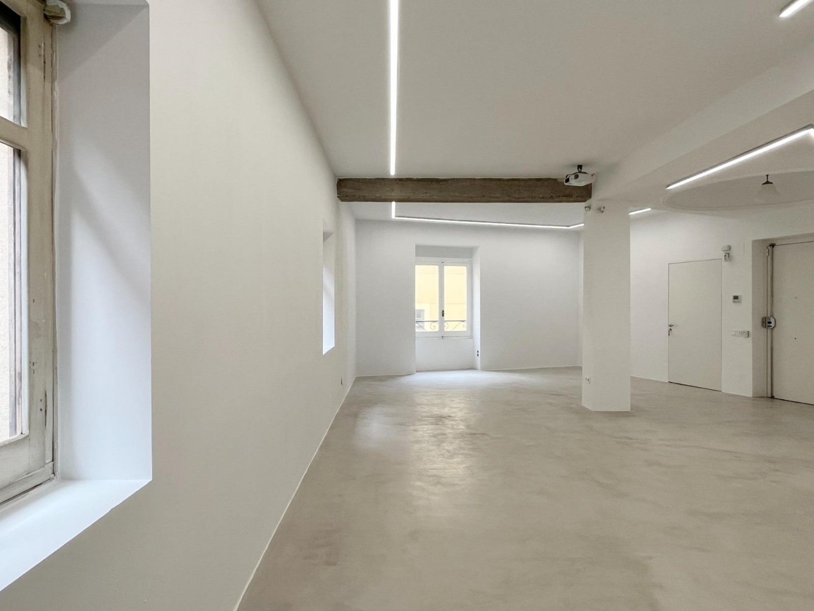 Apartament w Valencia, Hiszpania 4 sypialnie, 200 mkw. nr 133350