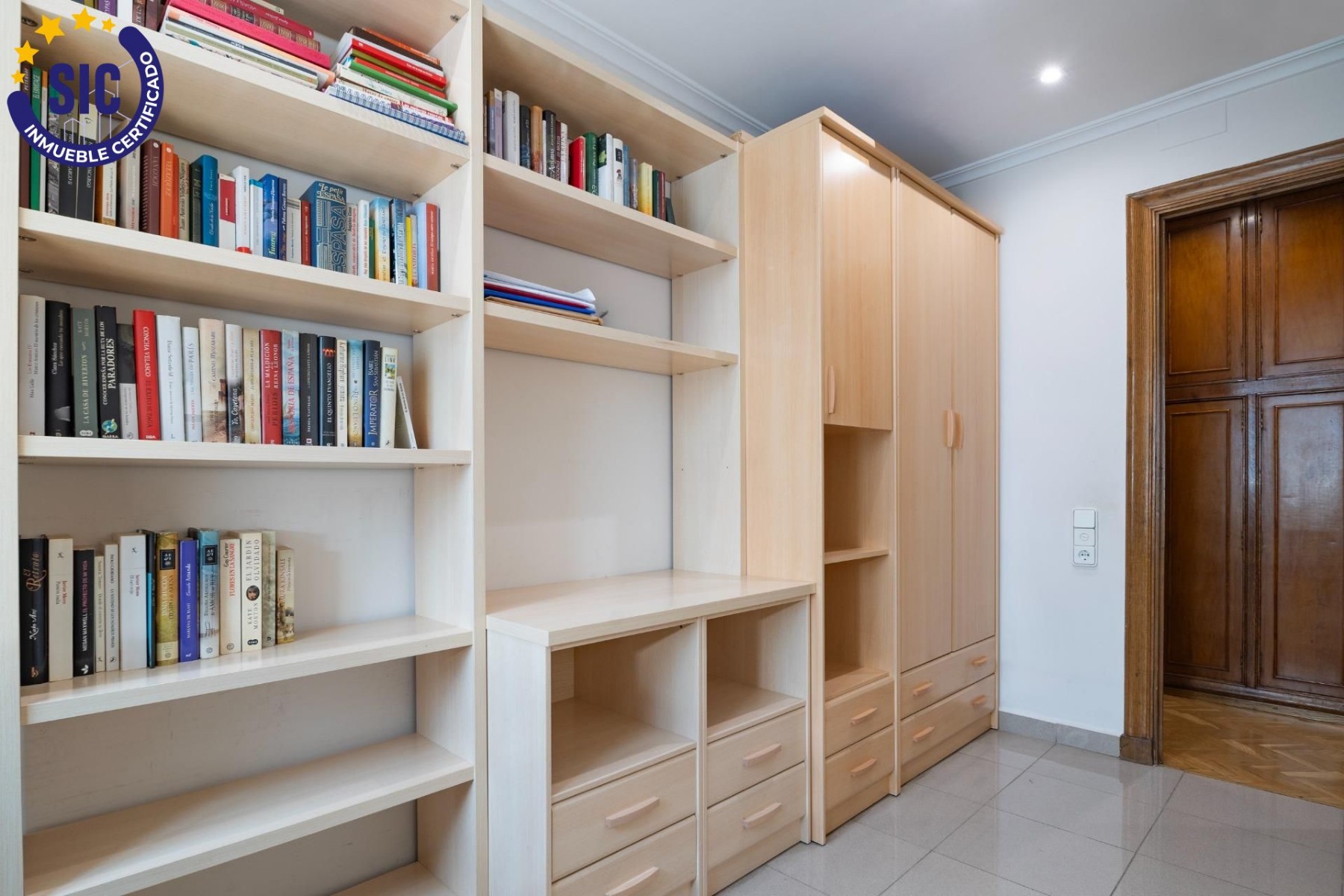Dzīvoklis Valencia, Spānijā 4 istabas, 174 m2 Nr. 133349