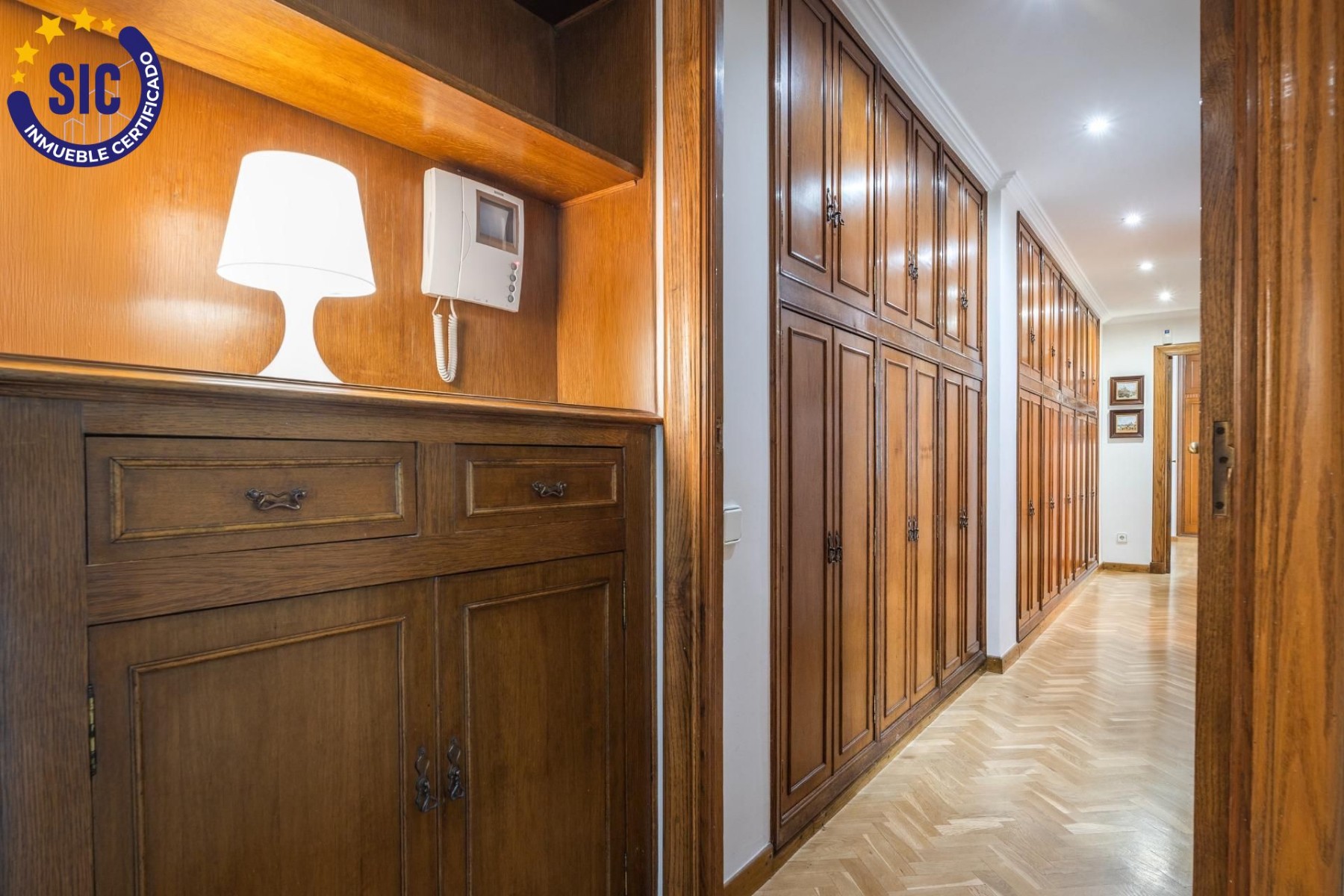 Dzīvoklis Valencia, Spānijā 4 istabas, 174 m2 Nr. 133349