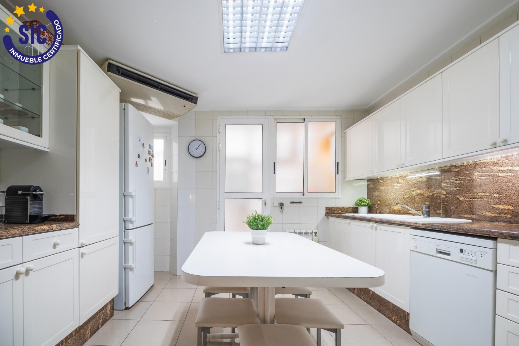 Dzīvoklis Valencia, Spānijā 4 istabas, 174 m2 Nr. 133349