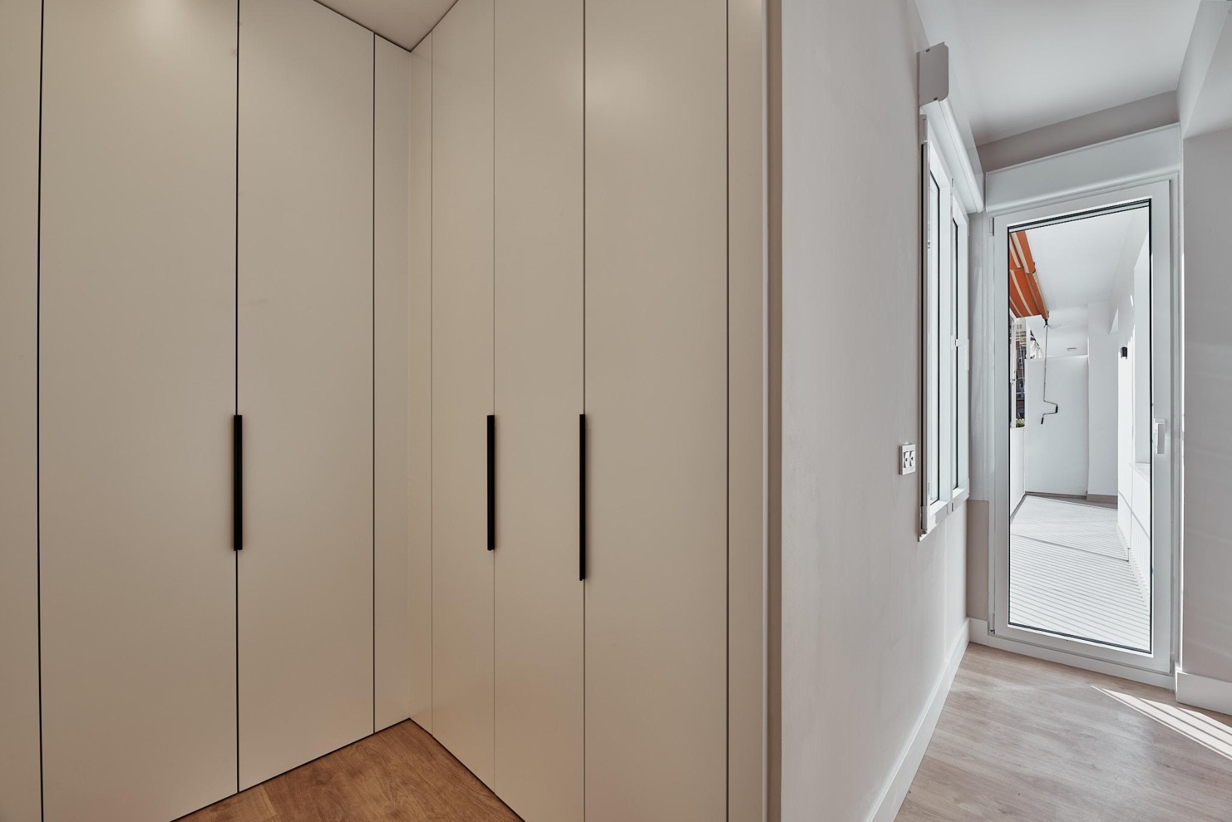 Villa à Madrid, Espagne 3 chambres, 136 m2 No. 179927