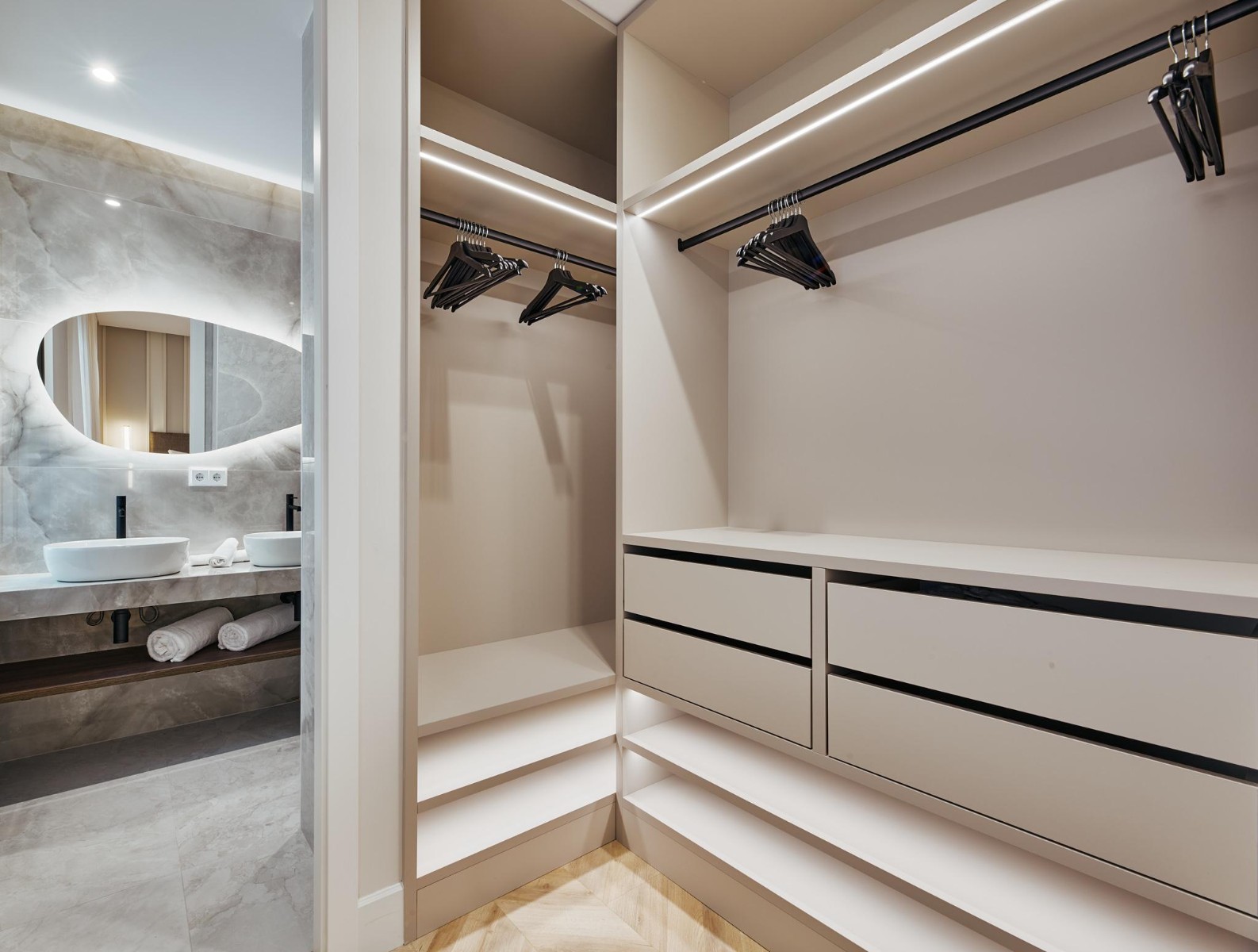 Huvila Madrid, Espanja 3 makuuhuonetta, 158 m2 No. 179932
