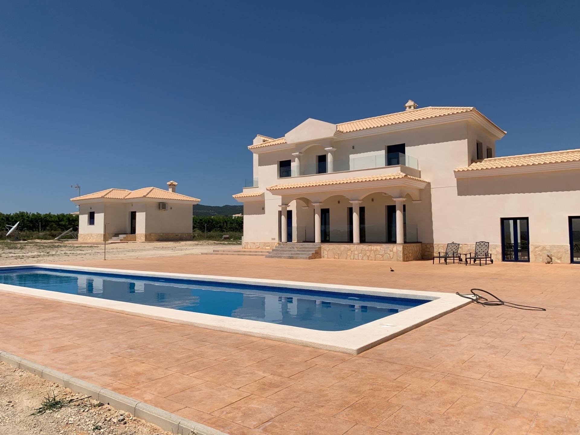 Villa Pinoso, Alicante, Spānijā 4 istabas, 245 m2 Nr. 135401