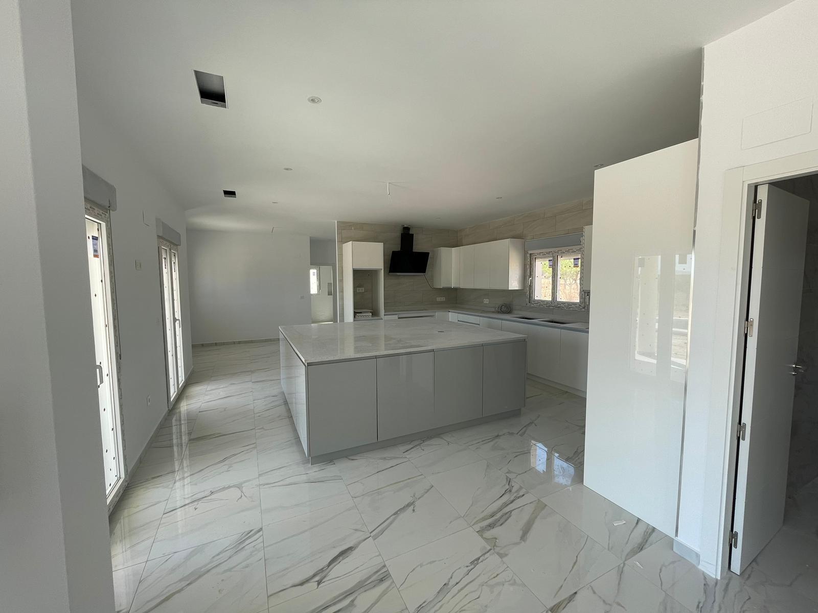 Villa i Pinoso, Alicante, Spanien 6 sovrum, 270 kvm. Nr. 135400