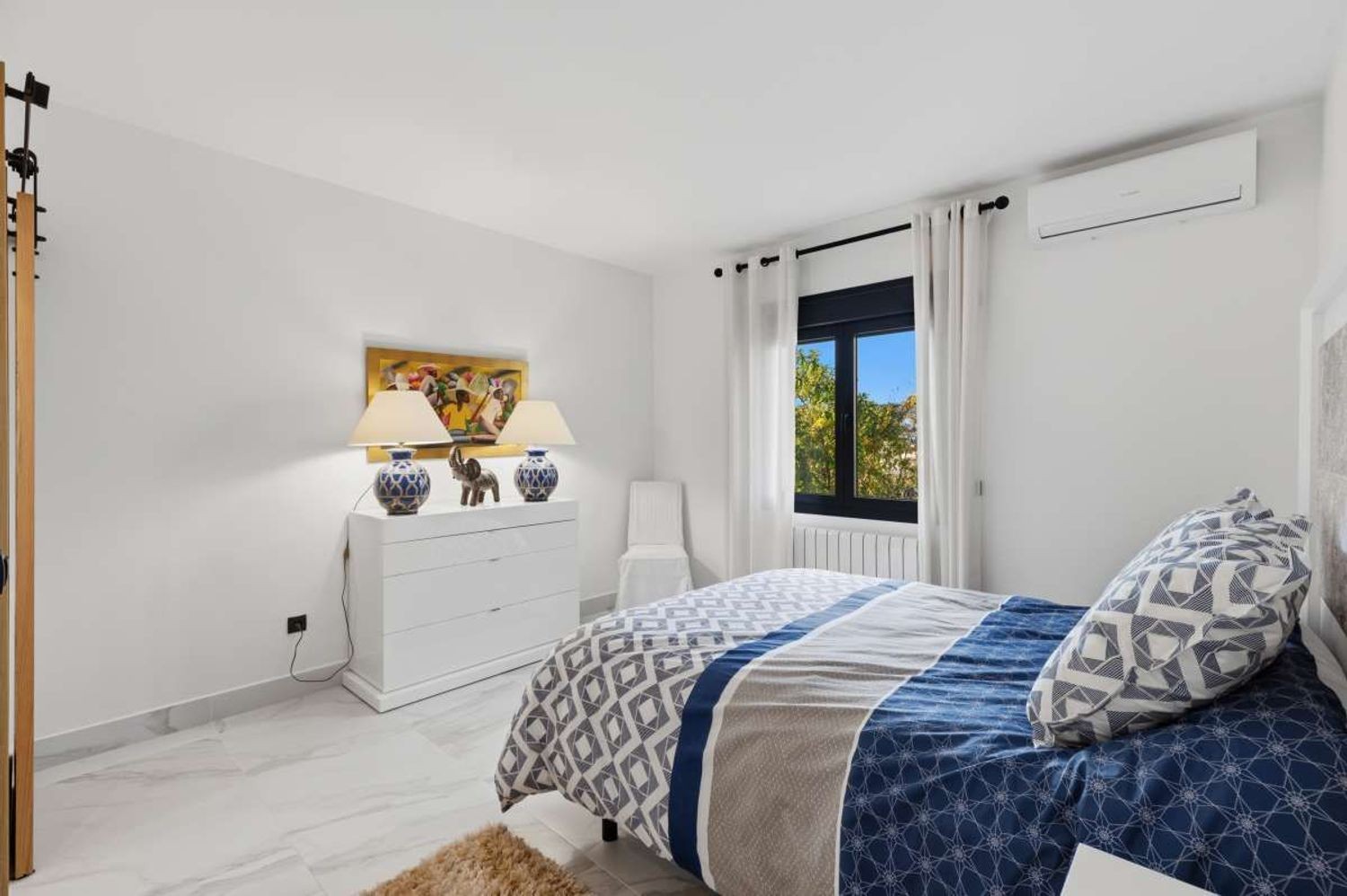 Villa en Benissa, Alicante, España 4 dormitorios, 377 m2 No. 181712