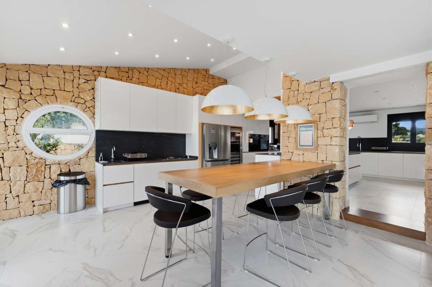 Villa en Benissa, Alicante, España 4 dormitorios, 377 m2 No. 181712