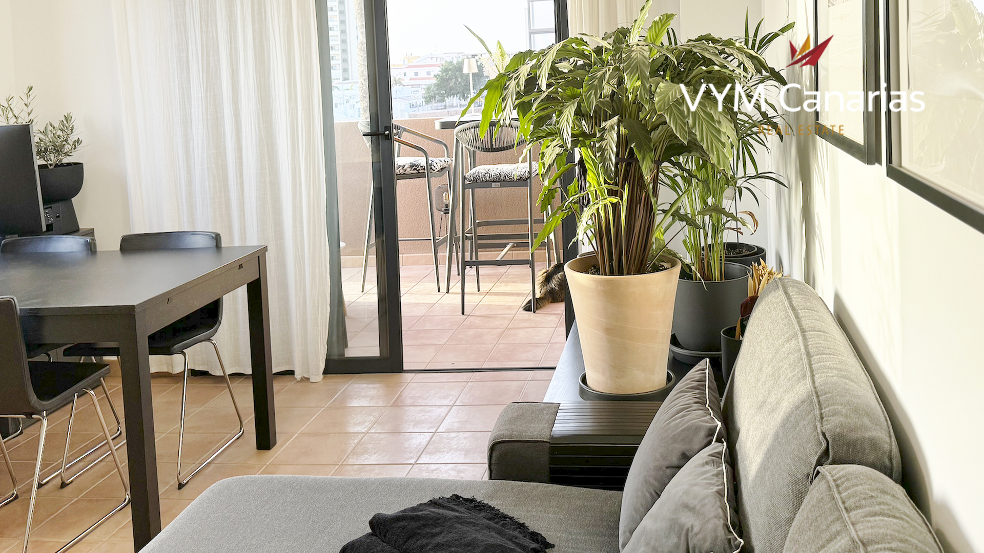 Tvåvåningslägenhet i Playa, Valencia, Spanien 3 sovrum, 86 kvm. Nr. 140557