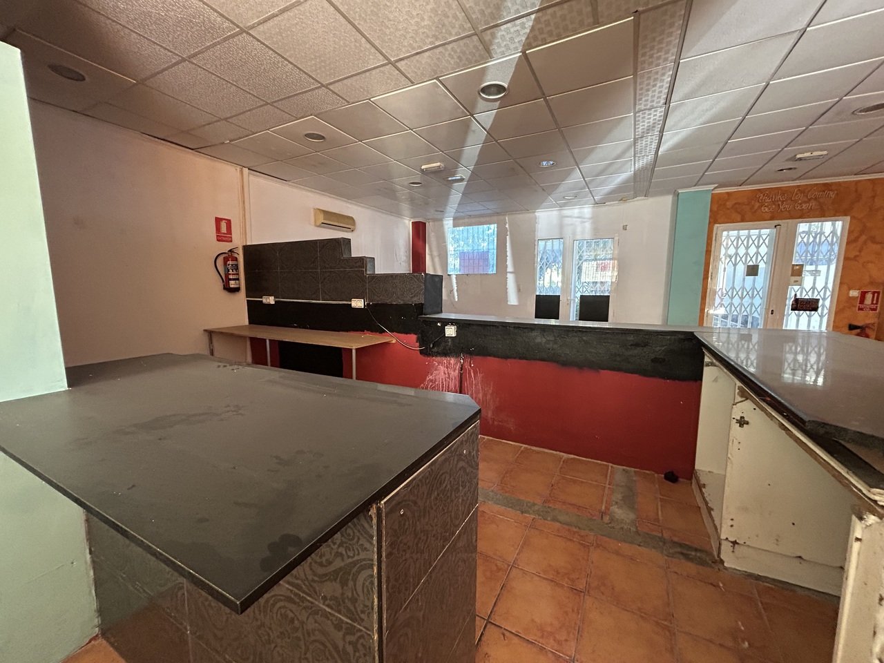 Коммерческая недвижимость в Вилламартин, Аликанте, Испания 140м2 №155209