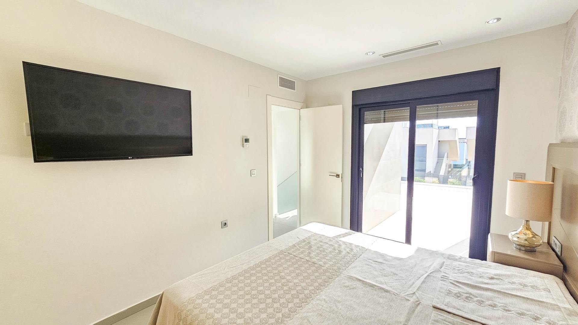 Villa in Ciudad Quesada, Alicante, Spain 3 bedrooms, 125 sq.m. No. 155210