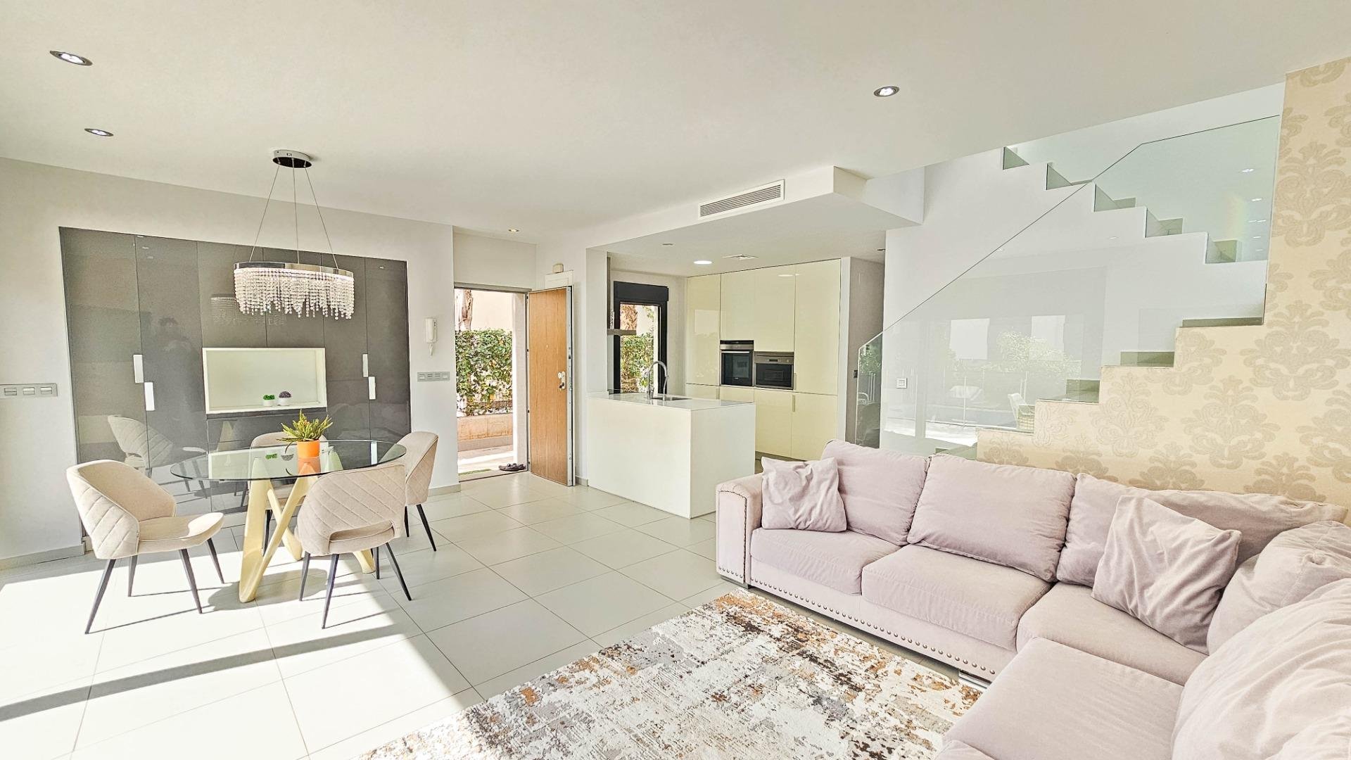 Villa in Ciudad Quesada, Alicante, Spain 3 bedrooms, 125 sq.m. No. 155210