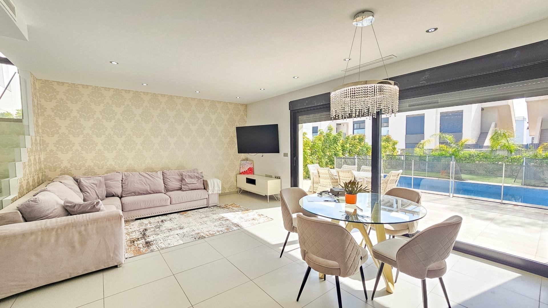 Villa in Ciudad Quesada, Alicante, Spain 3 bedrooms, 125 sq.m. No. 155210