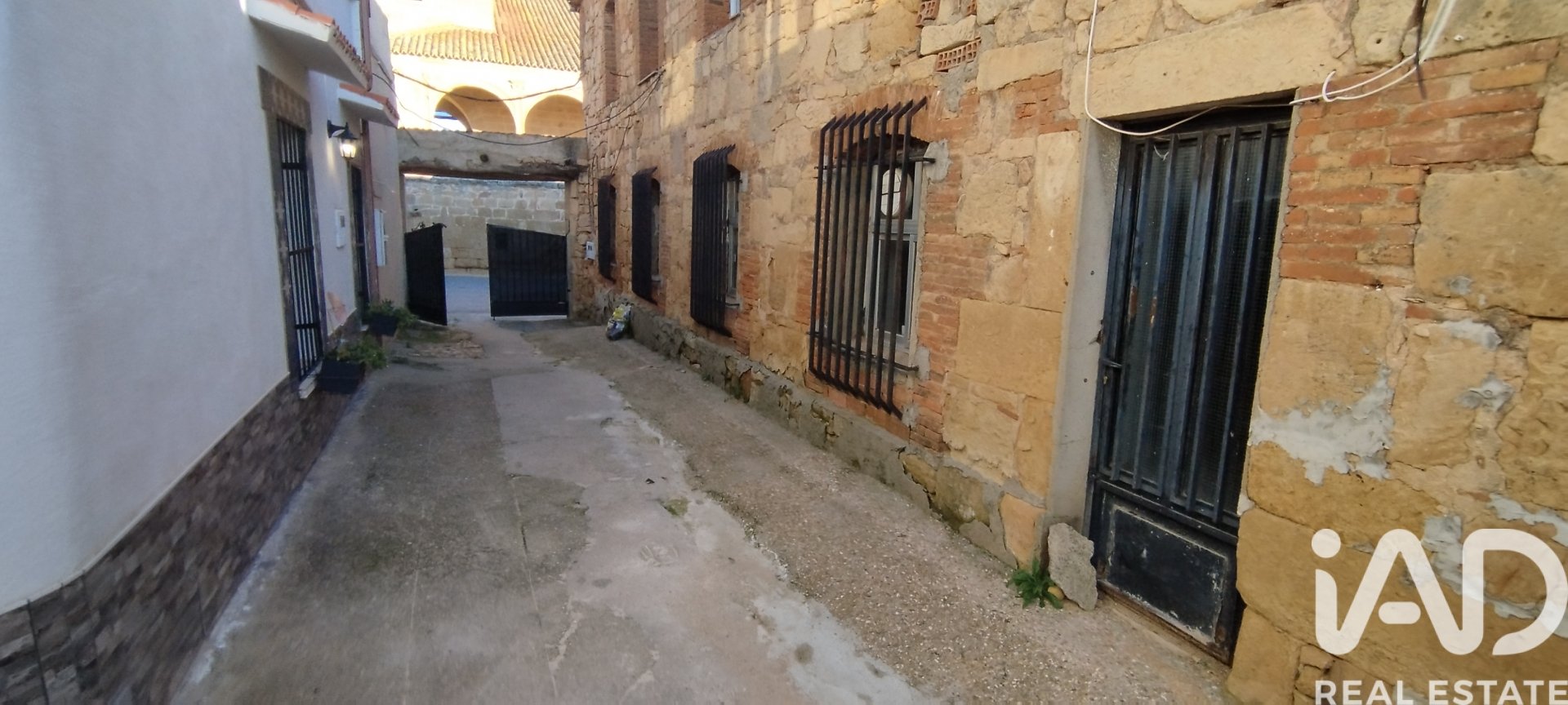 Dom w Salamanca, Hiszpania 5 sypialni, 256 mkw. nr 185388