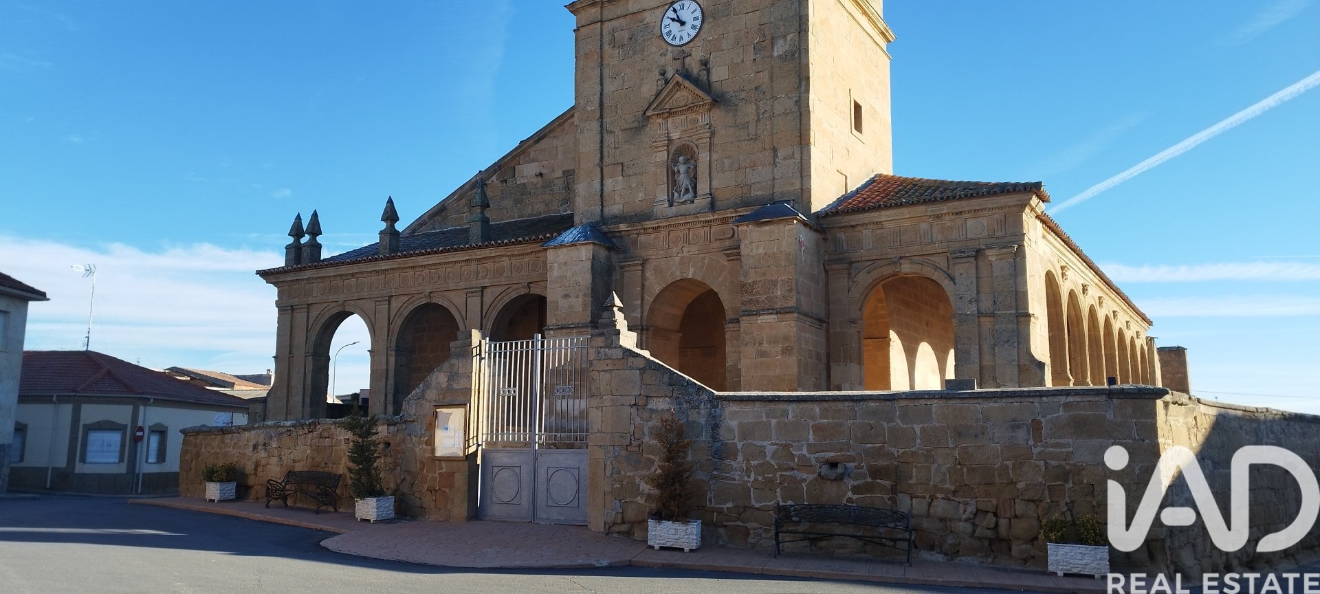 Dom w Salamanca, Hiszpania 5 sypialni, 256 mkw. nr 185388