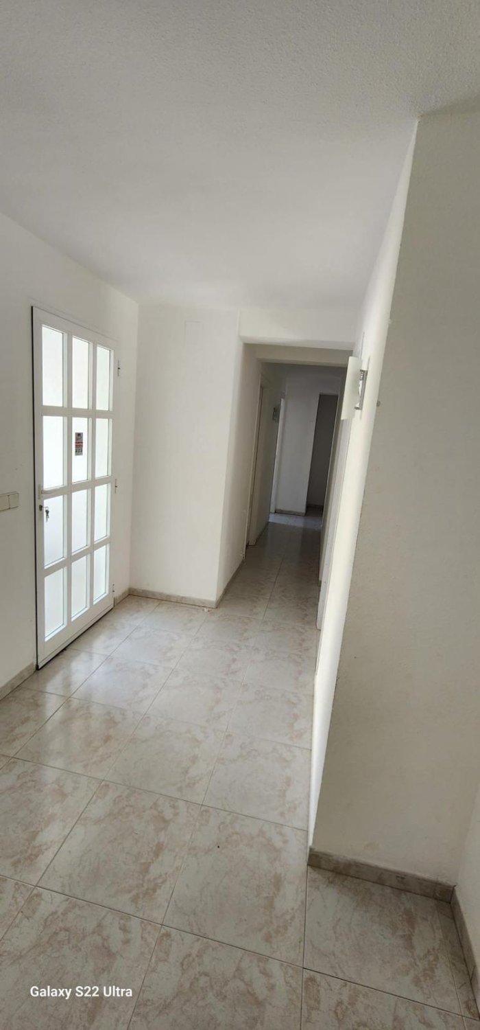 Talo Albir, Alicante, Espanja 3 makuuhuonetta, 183 m2 No. 167646