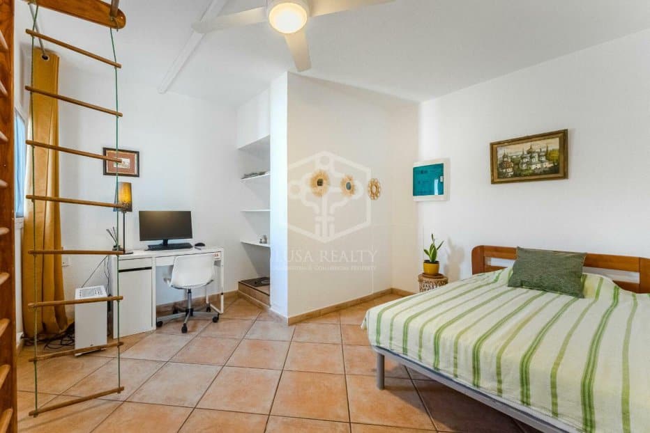 Villa i Guia de Isora, Tenerife, Spanien 5 sovrum, 214 kvm. Nr. 139592