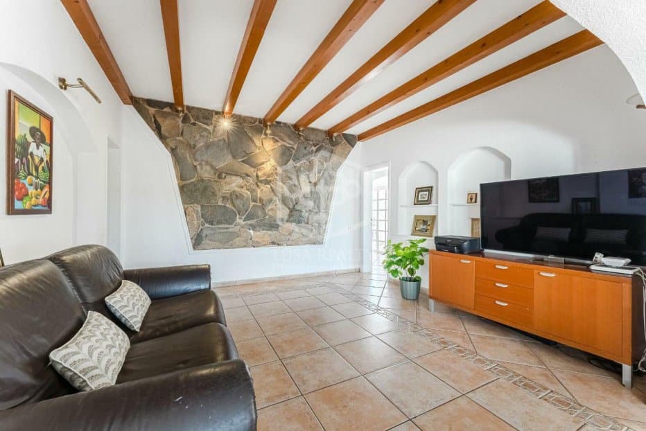 Villa i Guia de Isora, Tenerife, Spanien 5 sovrum, 214 kvm. Nr. 139592