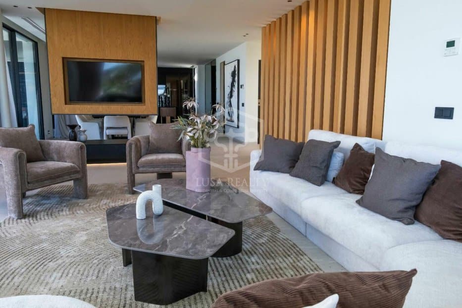 Villa in Guia de Isora, Tenerife, Spain 4 bedrooms, 430 sq.m. No. 139591