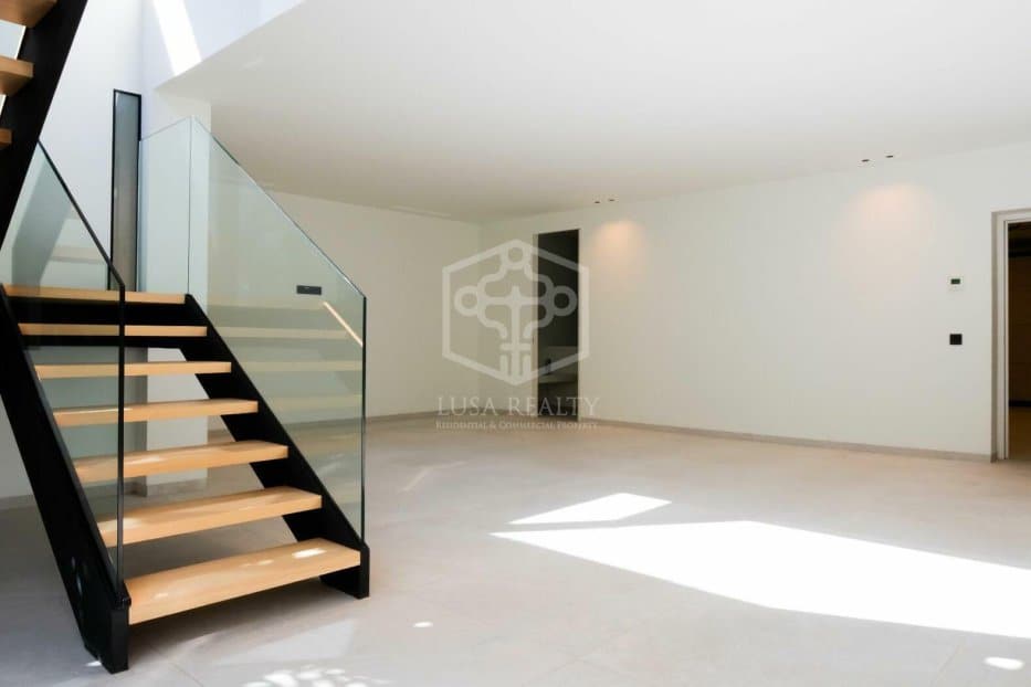 Villa in Guia de Isora, Tenerife, Spain 4 bedrooms, 430 sq.m. No. 139591