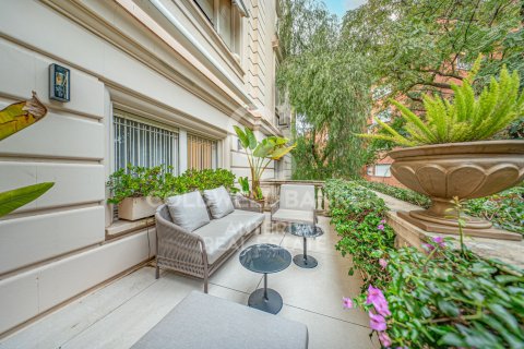 Apartament w Barcelona, Hiszpania 7 sypialni, 450 mkw. nr 156820