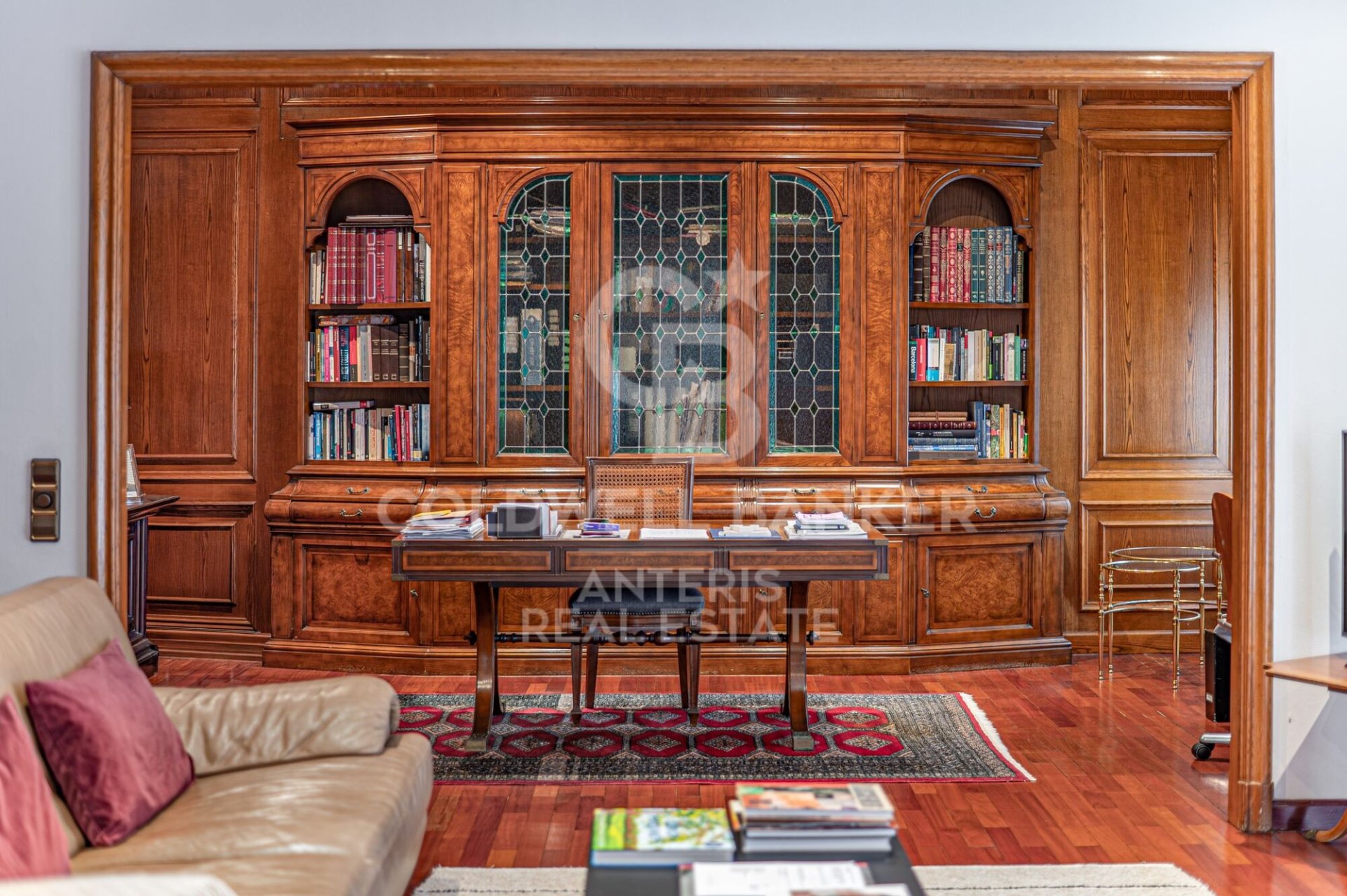 Huoneisto Barcelona, Espanja 7 makuuhuonetta, 450 m2 No. 156820