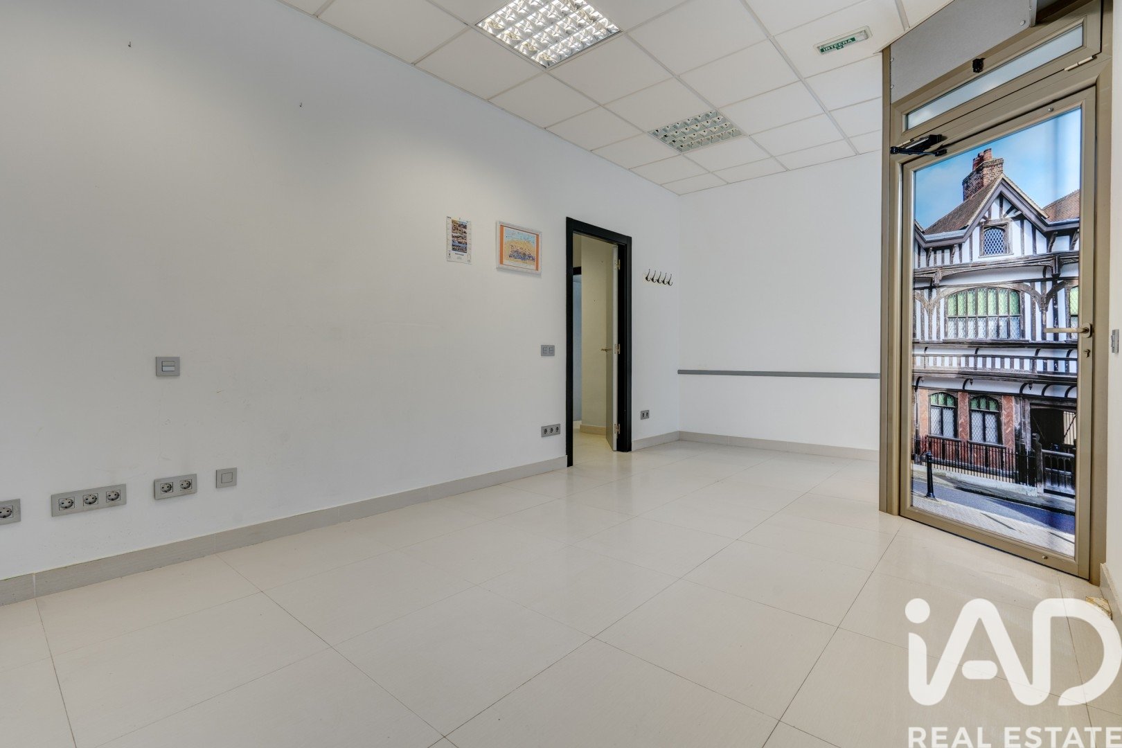 Commercial property in Ortuella, Biscay, Spain 100 sq.m. No. 193490