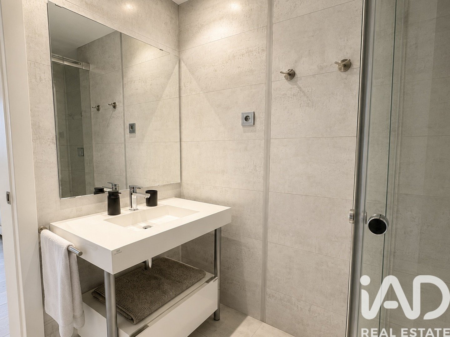 Apartament w Madrid, Hiszpania 3 sypialnie, 189 mkw. nr 193487