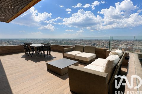 Apartament w Madrid, Hiszpania 3 sypialnie, 189 mkw. nr 193487