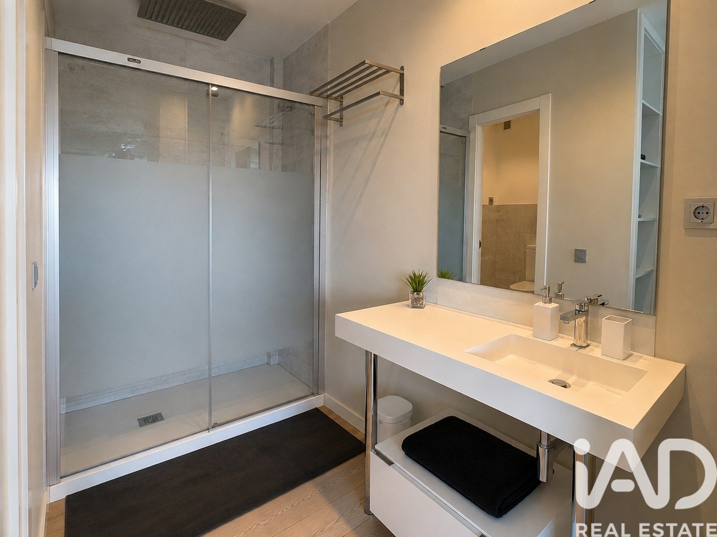 Apartament w Madrid, Hiszpania 3 sypialnie, 189 mkw. nr 193487