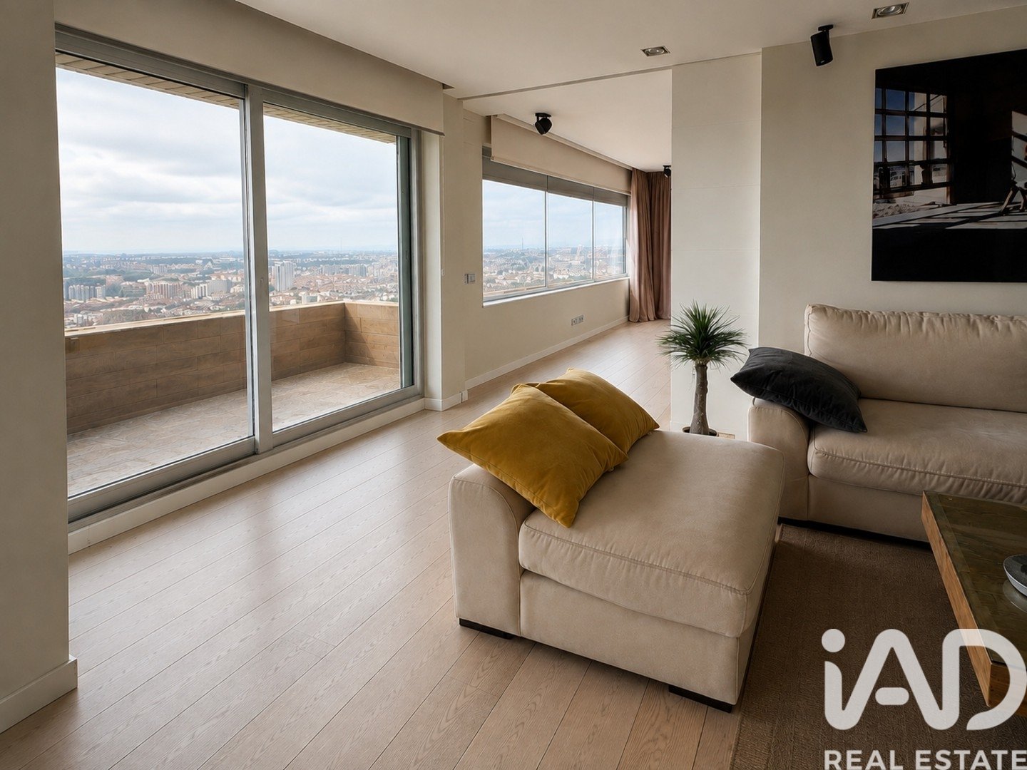 Apartament w Madrid, Hiszpania 3 sypialnie, 189 mkw. nr 193487
