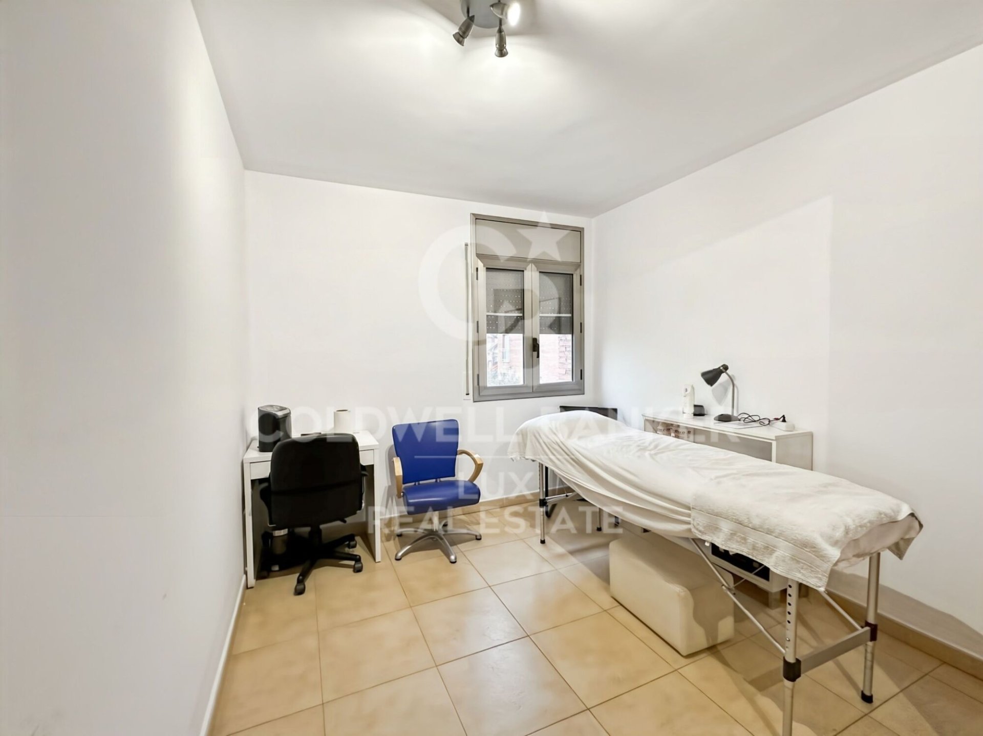 House in Vic, Barcelona, Spain 4 bedrooms, 251 sq.m. No. 157136