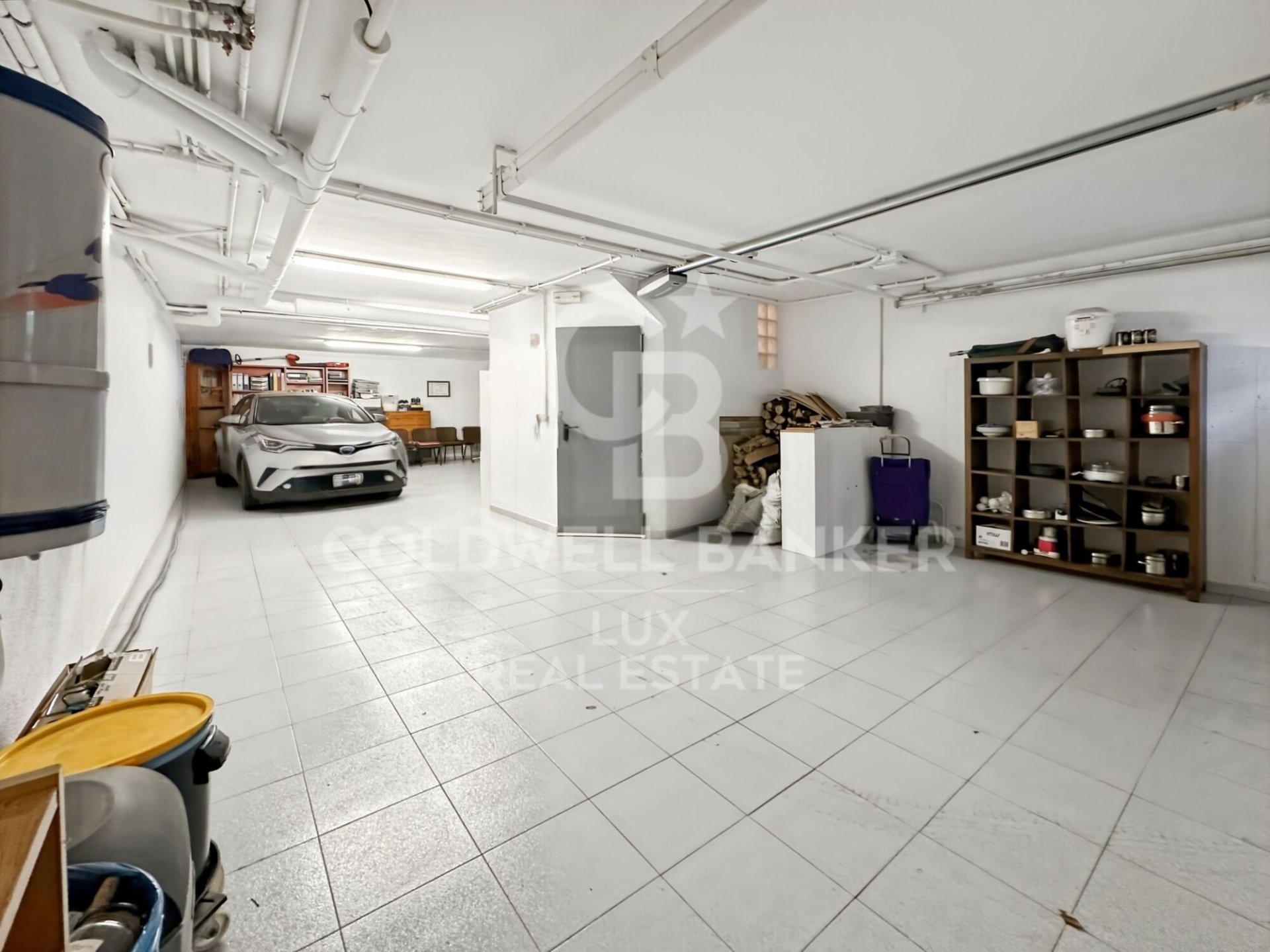 House in Vic, Barcelona, Spain 4 bedrooms, 251 sq.m. No. 157136