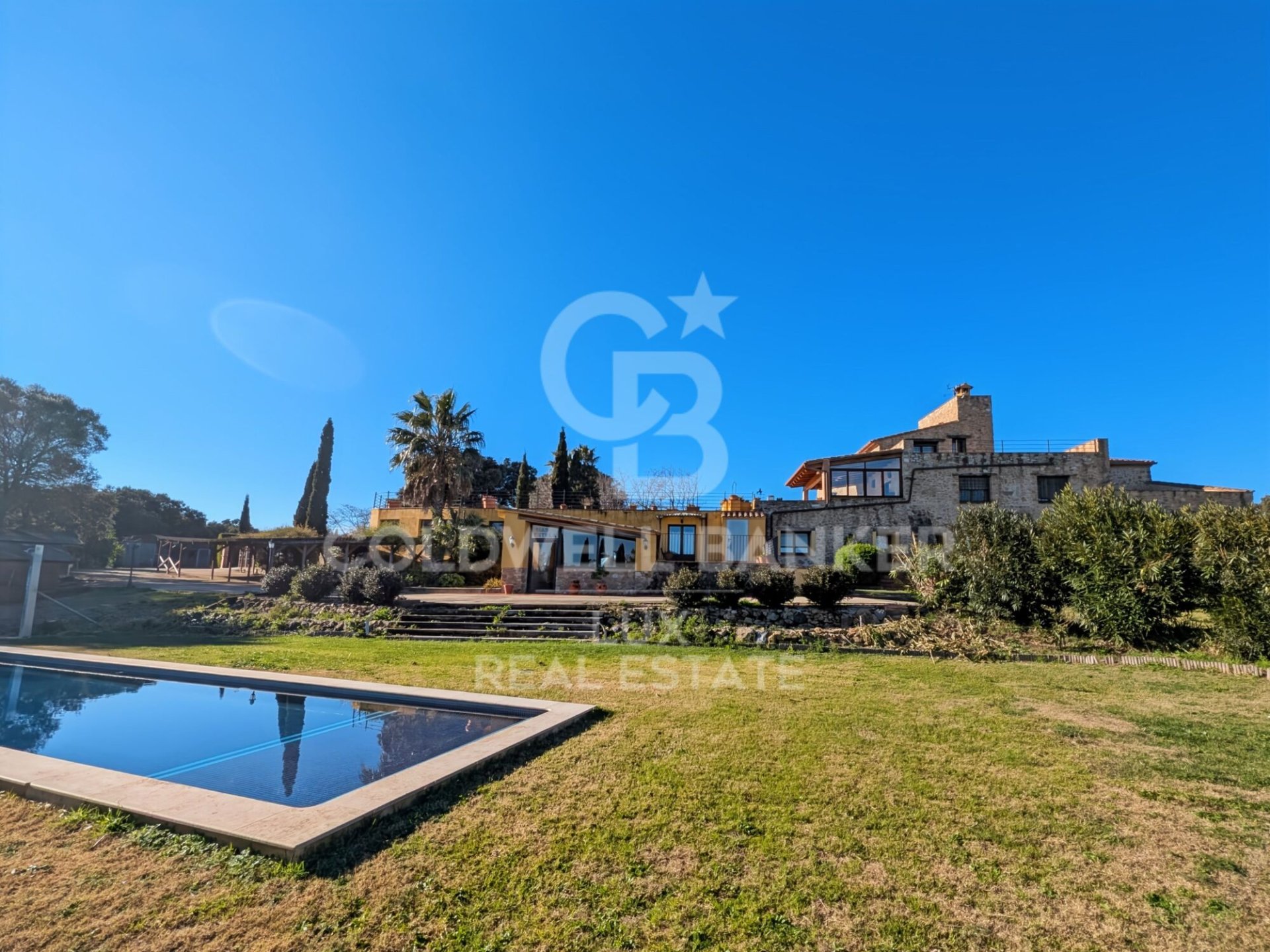 House à Llers, Girona, Espagne 15 chambres, 2429 m2 No. 157135