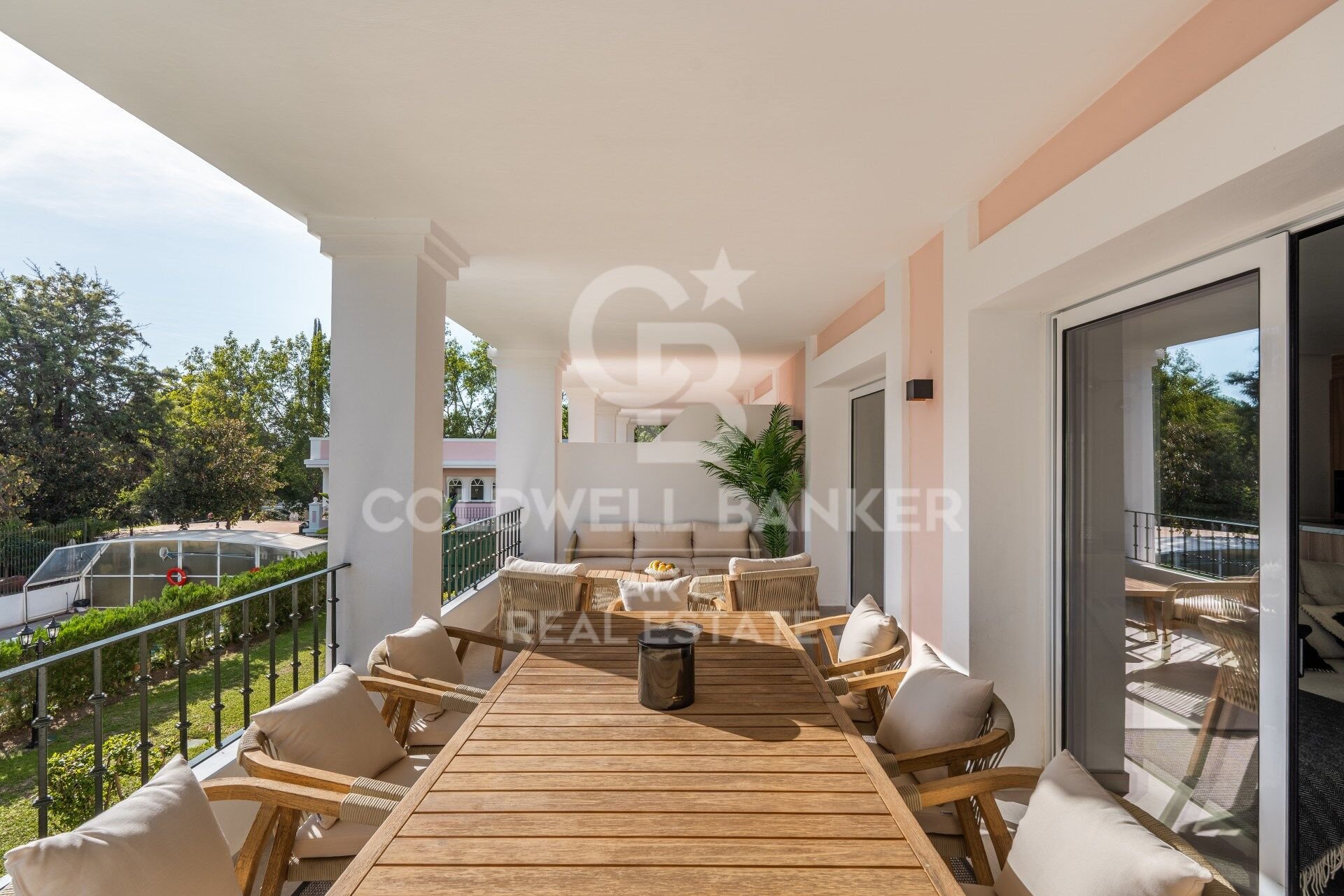 Duplex in Marbella, Malaga, Spain 3 bedrooms, 241 sq.m. No. 157139