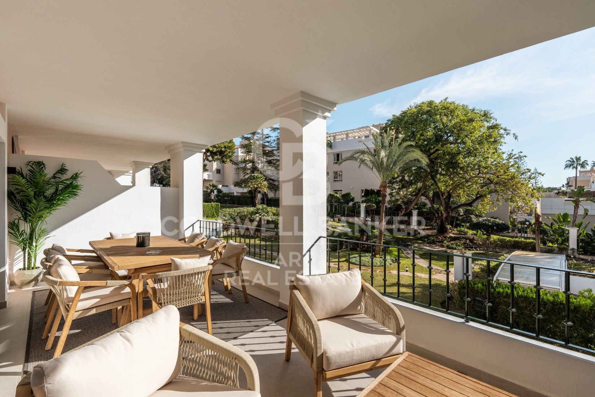 Duplex in Marbella, Malaga, Spain 3 bedrooms, 241 sq.m. No. 157139