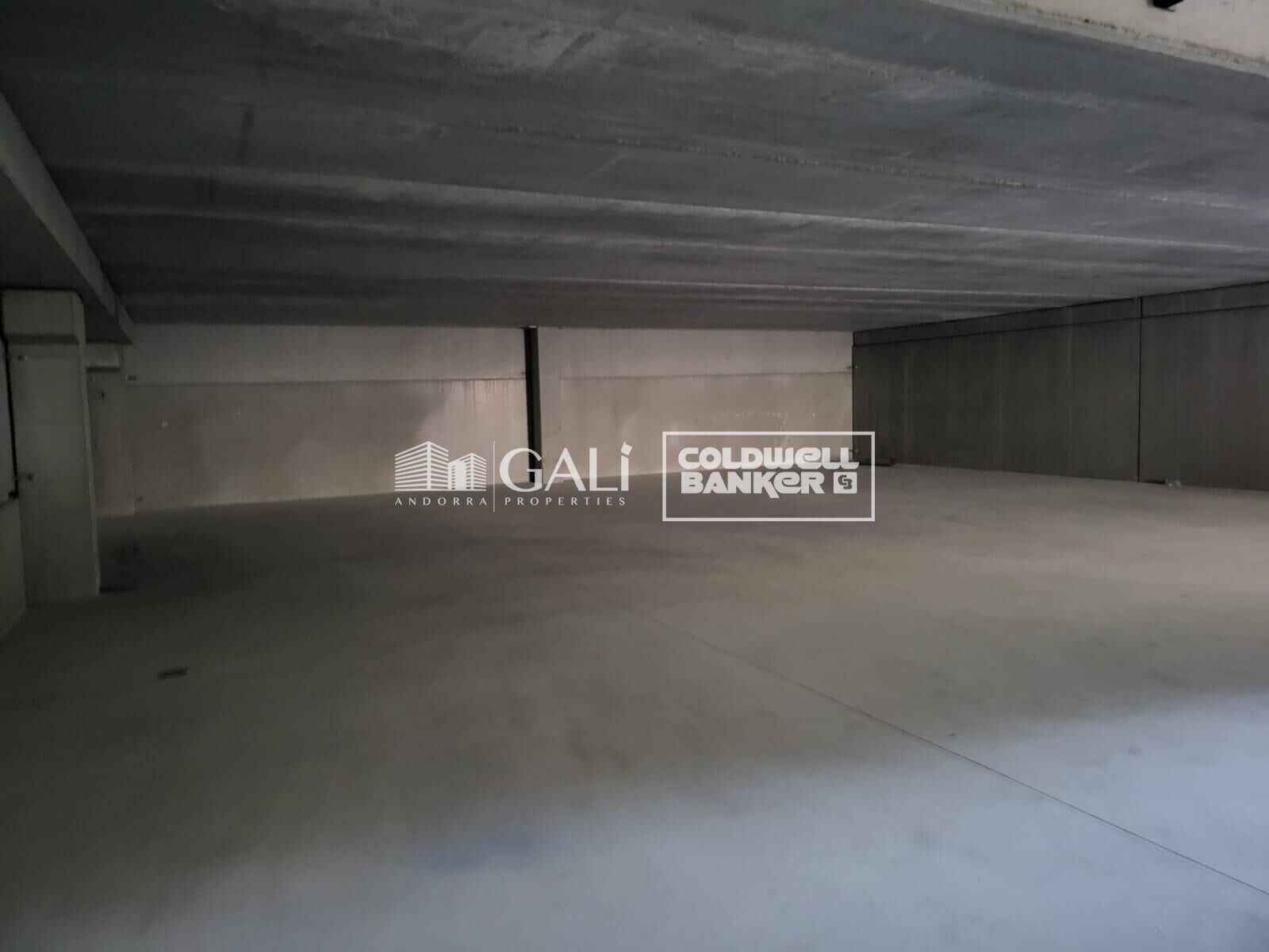 Propiedad comercial en Principado De Andorra (Ninguna Poblacion Tiene C.P.), Lérida, España 458 m2 No. 157138