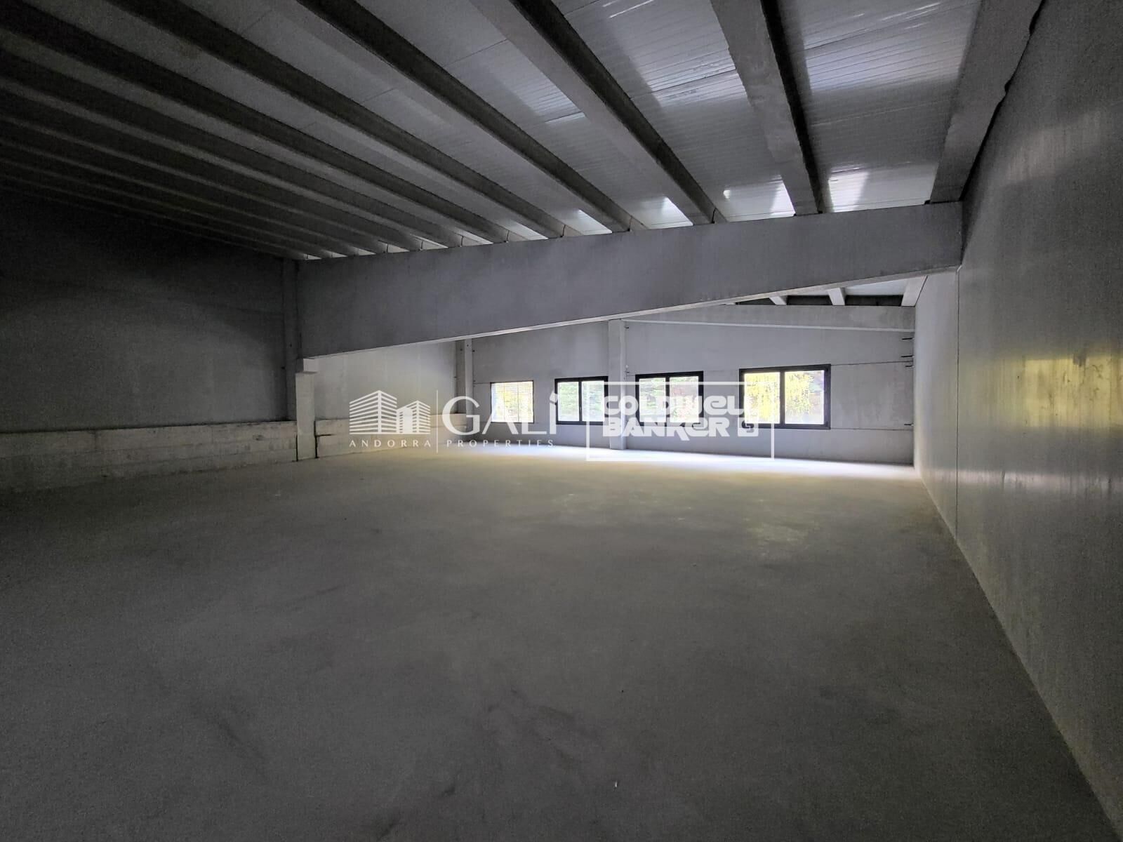 Propiedad comercial en Principado De Andorra (Ninguna Poblacion Tiene C.P.), Lérida, España 458 m2 No. 157138
