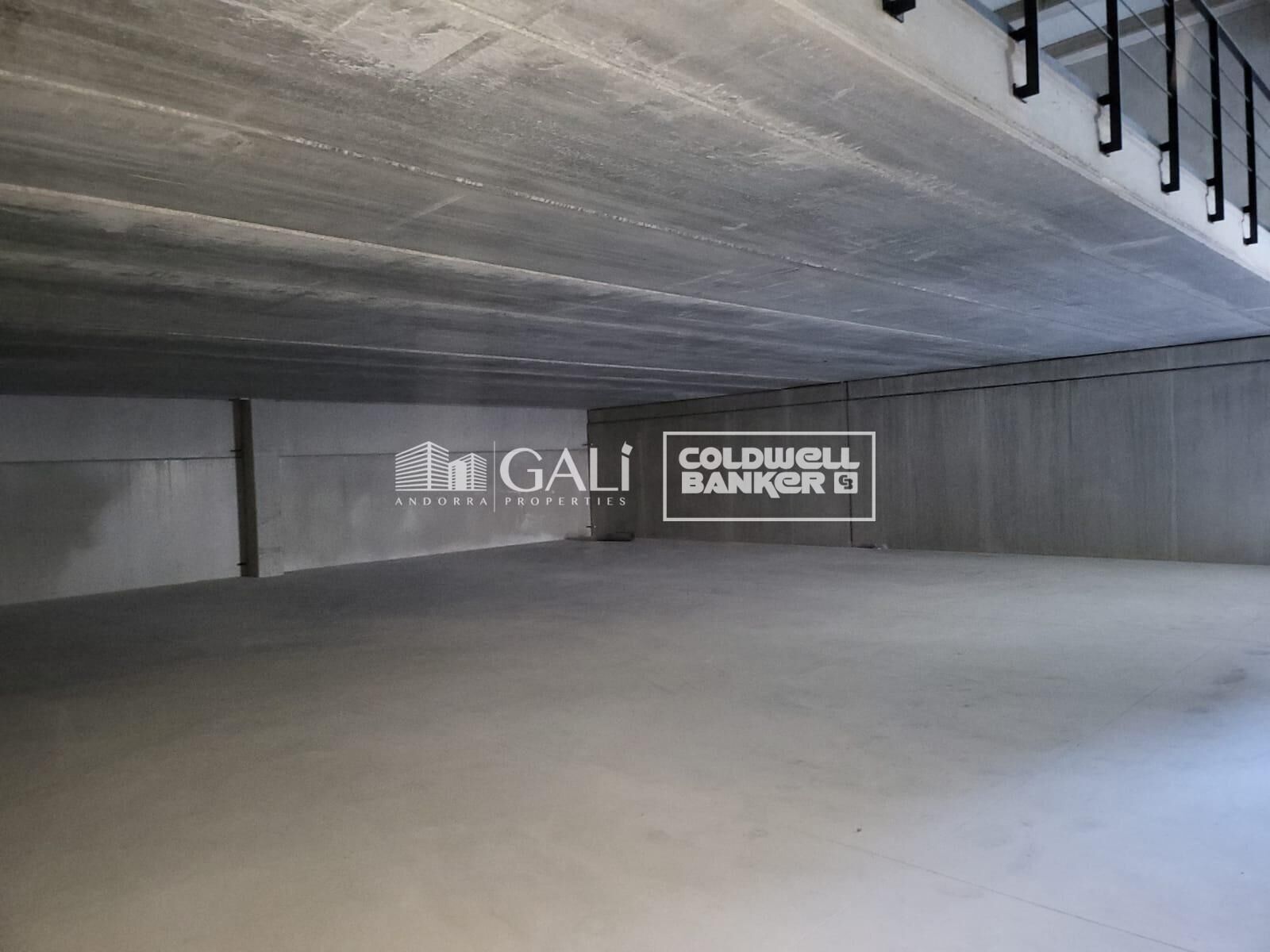 Propiedad comercial en Principado De Andorra (Ninguna Poblacion Tiene C.P.), Lérida, España 458 m2 No. 157138