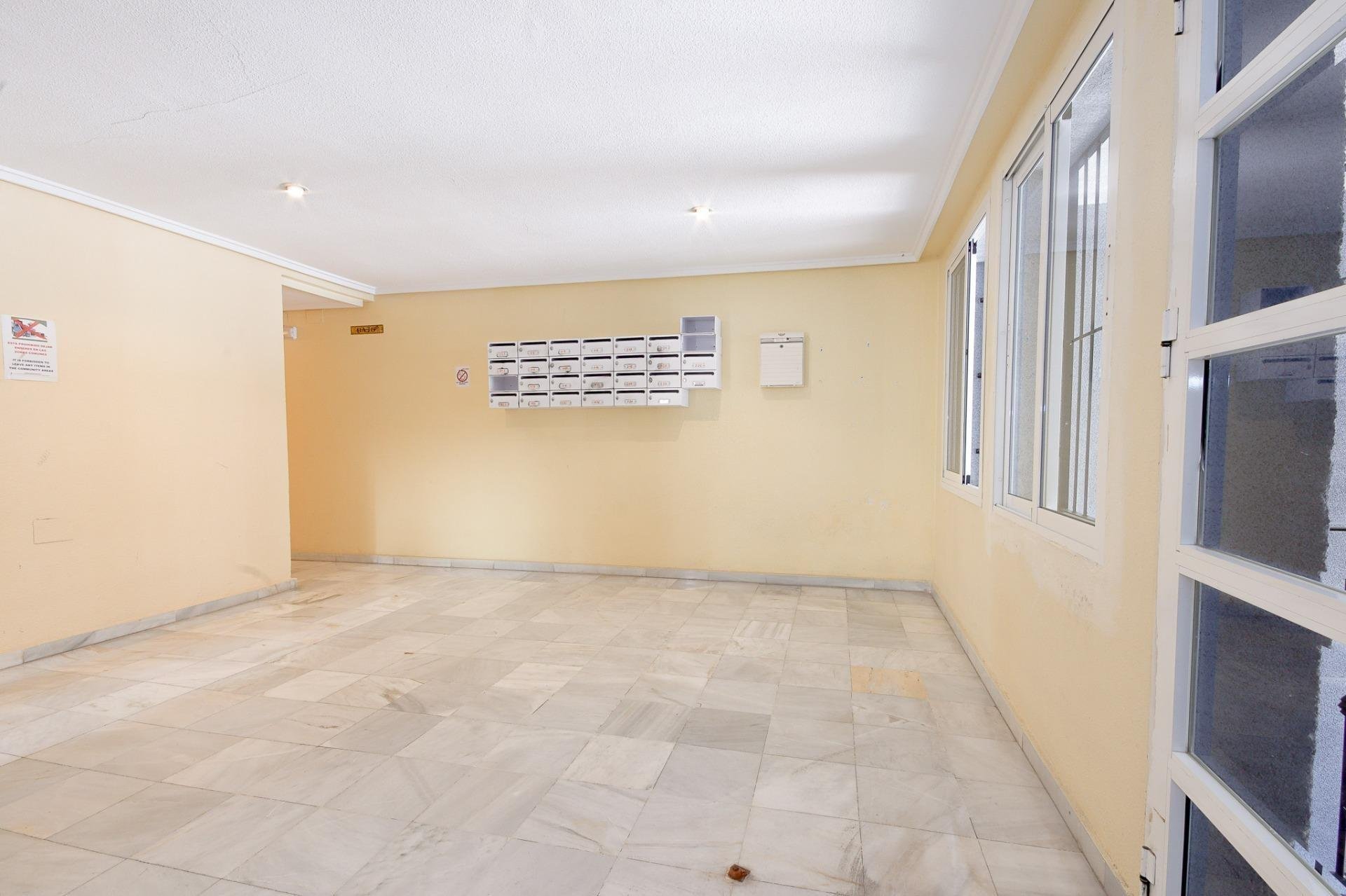 Huoneisto Torrevieja, Alicante, Espanja 1 makuuhuone, 73 m2 No. 173838