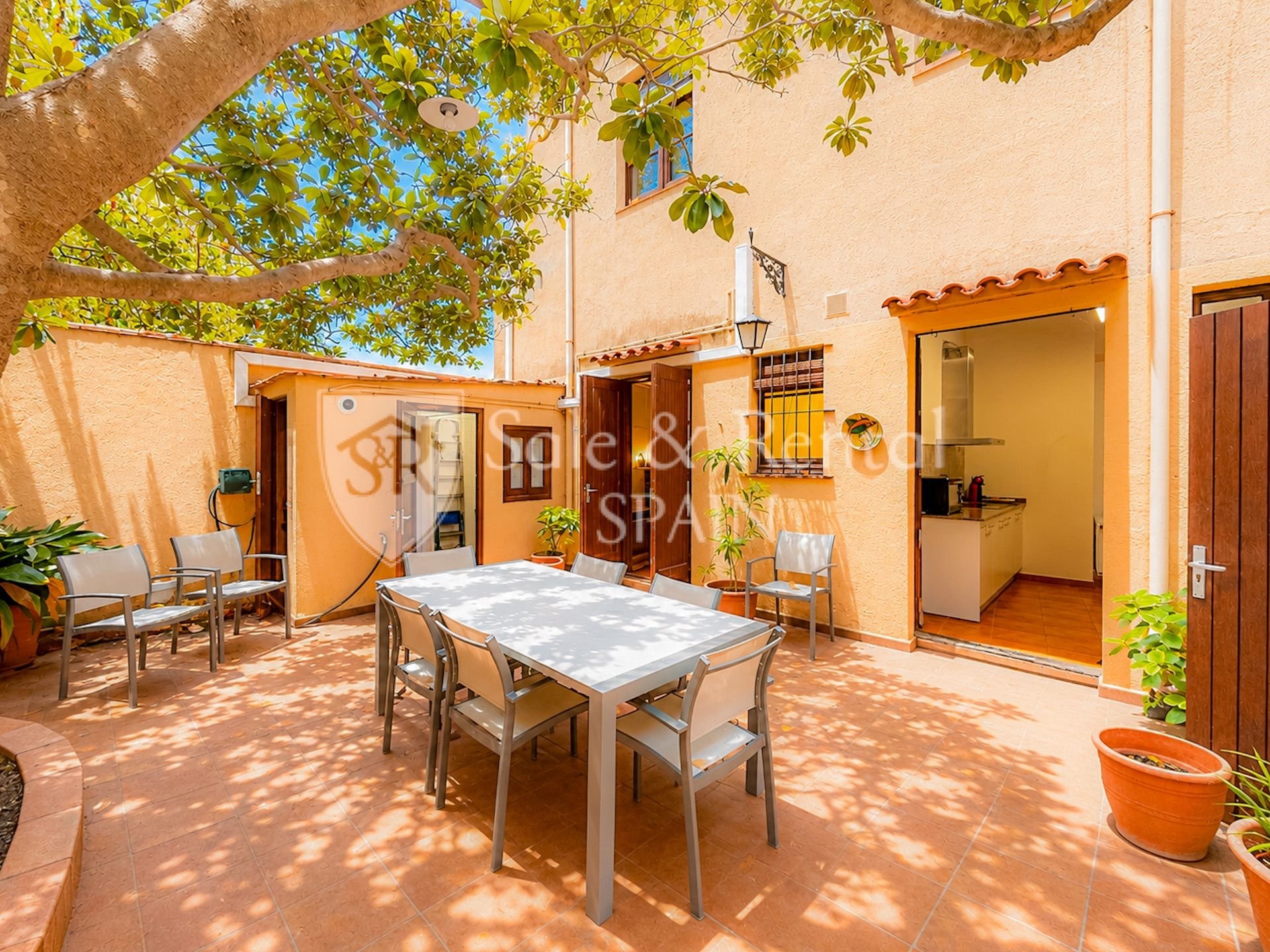 Hus i Tossa de Mar, Girona, Spanien 7 sovrum, 215 kvm. Nr. 173842