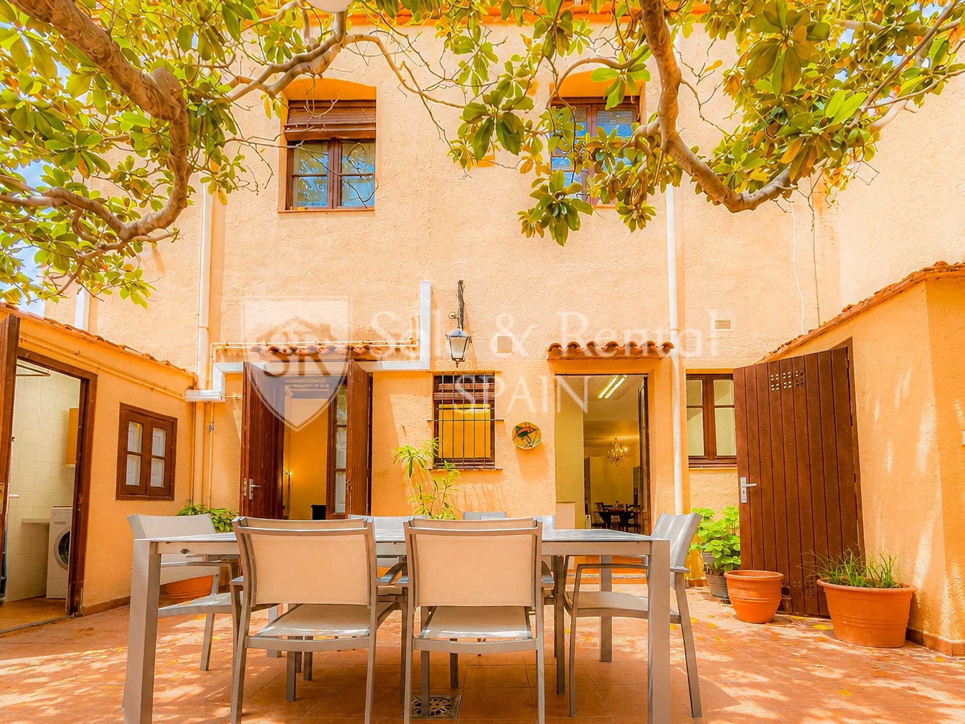 Hus i Tossa de Mar, Girona, Spanien 7 sovrum, 215 kvm. Nr. 173842