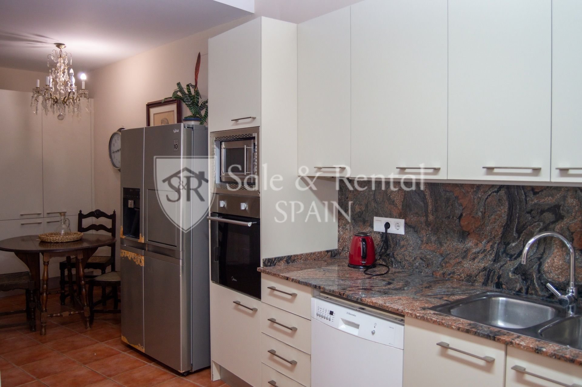 Hus i Tossa de Mar, Girona, Spanien 7 sovrum, 215 kvm. Nr. 173842
