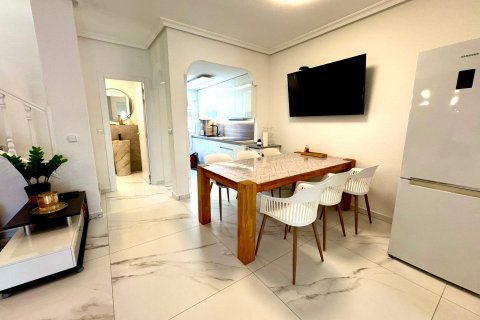 Duplex in Torrevieja, Alicante, Spanien 2 Schlafzimmer, 65 m2 Nr. 173839