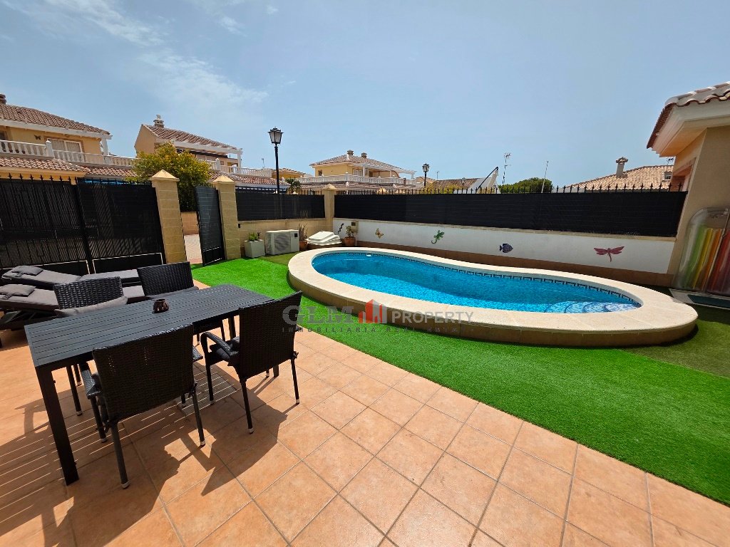 Apartment in Los Alcazares, Murcia, Spain 3 bedrooms, 134 sq.m. No. 193431