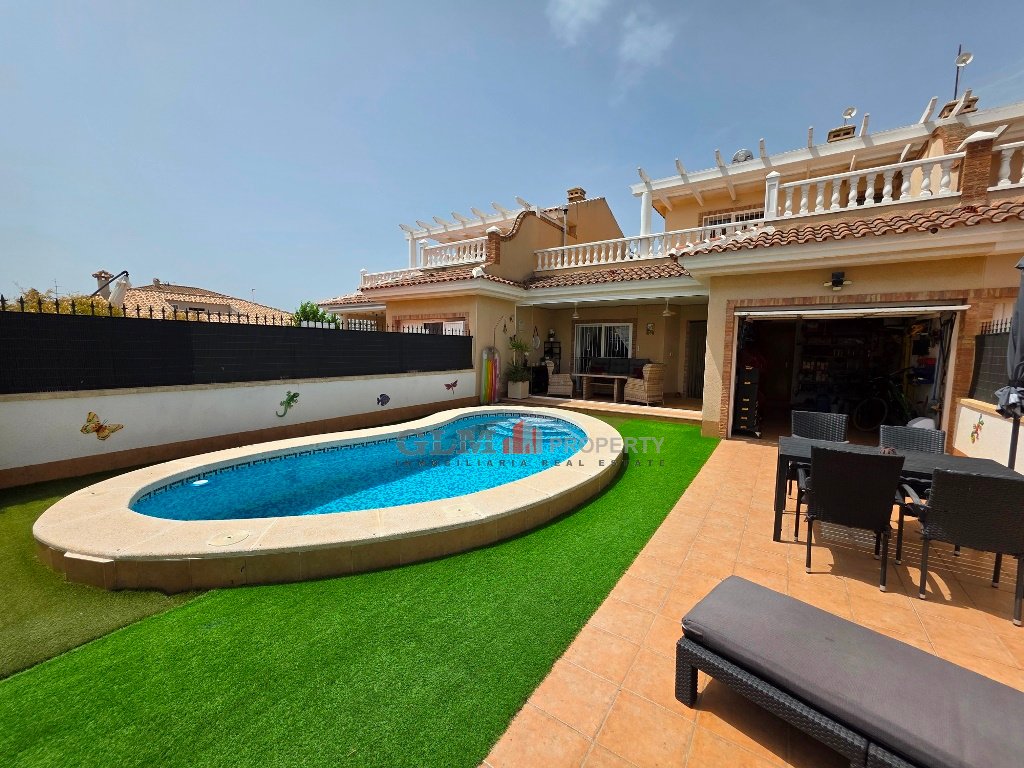 Apartment in Los Alcazares, Murcia, Spain 3 bedrooms, 134 sq.m. No. 193431