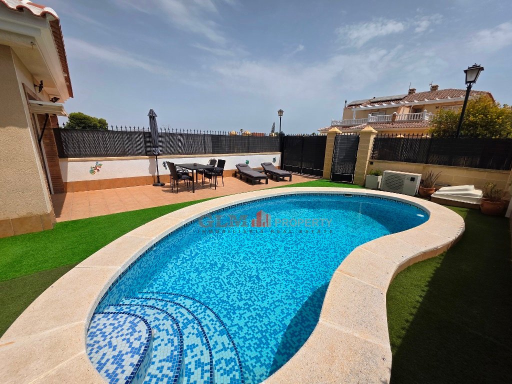 Apartment in Los Alcazares, Murcia, Spain 3 bedrooms, 134 sq.m. No. 193431