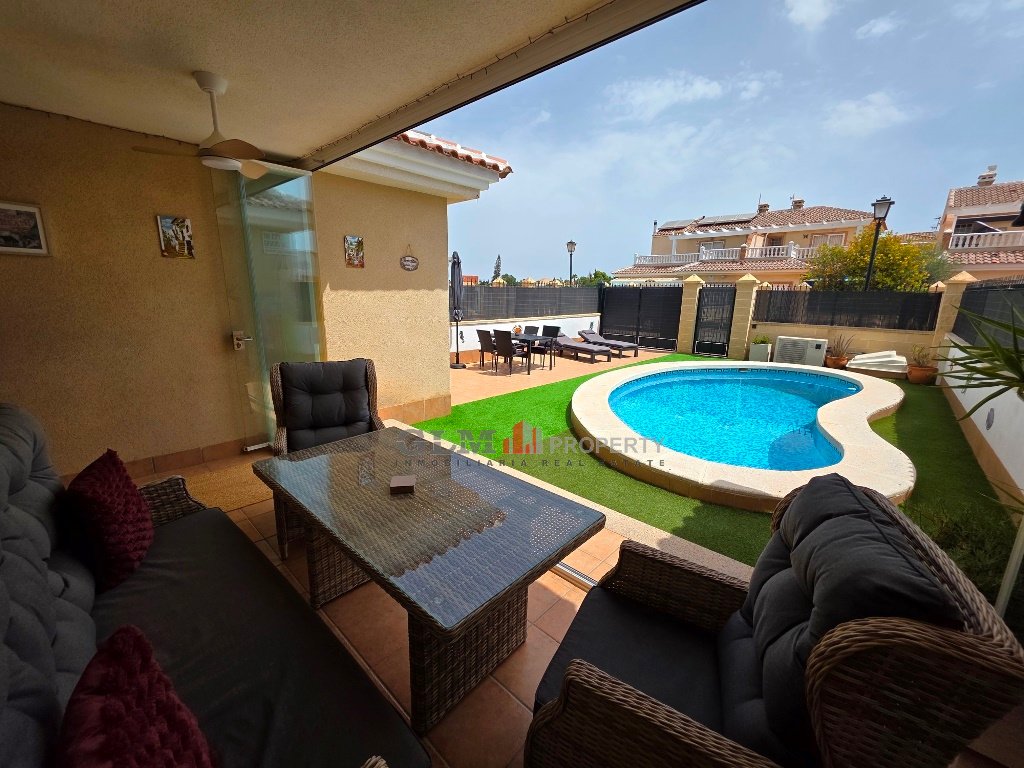 Apartment in Los Alcazares, Murcia, Spain 3 bedrooms, 134 sq.m. No. 193431