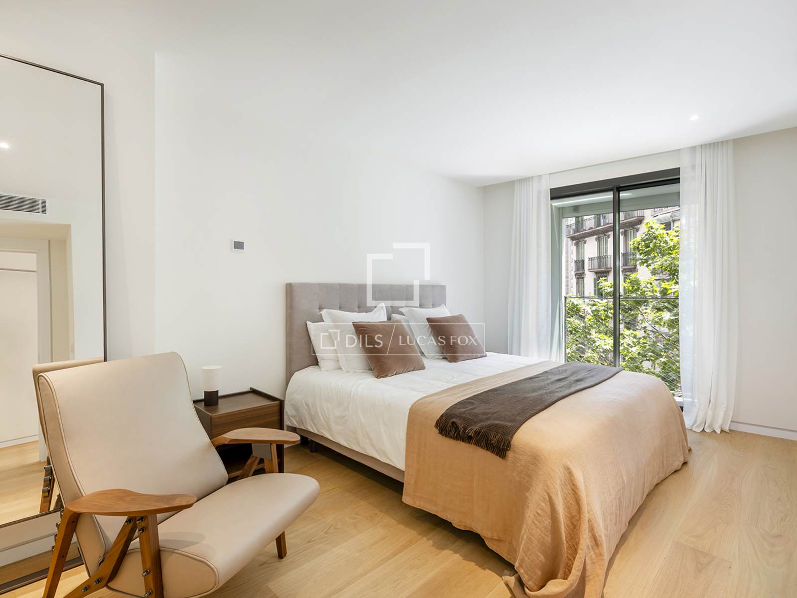Huoneisto Barcelona, Espanja 3 makuuhuonetta, 147 m2 No. 150762