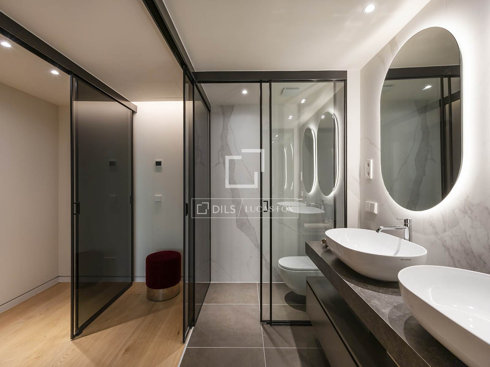 Huoneisto Barcelona, Espanja 3 makuuhuonetta, 147 m2 No. 150762