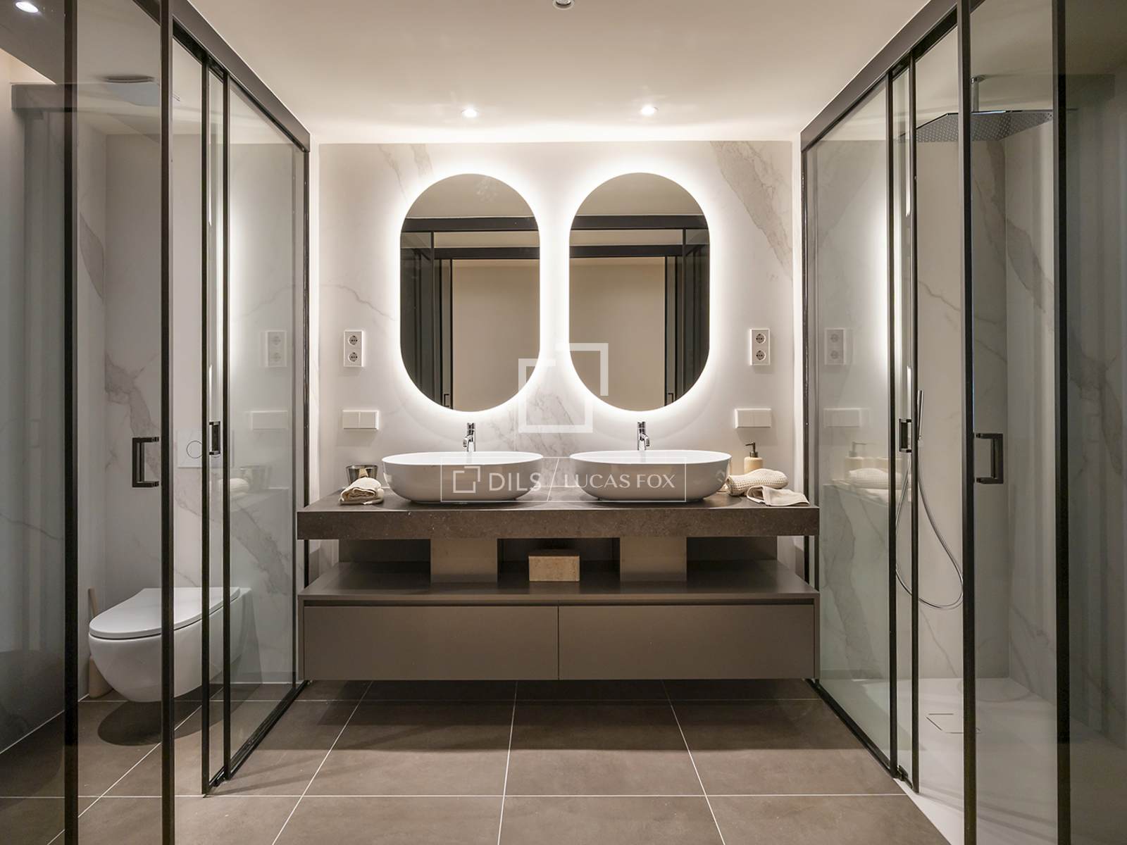 Huoneisto Barcelona, Espanja 3 makuuhuonetta, 147 m2 No. 150762